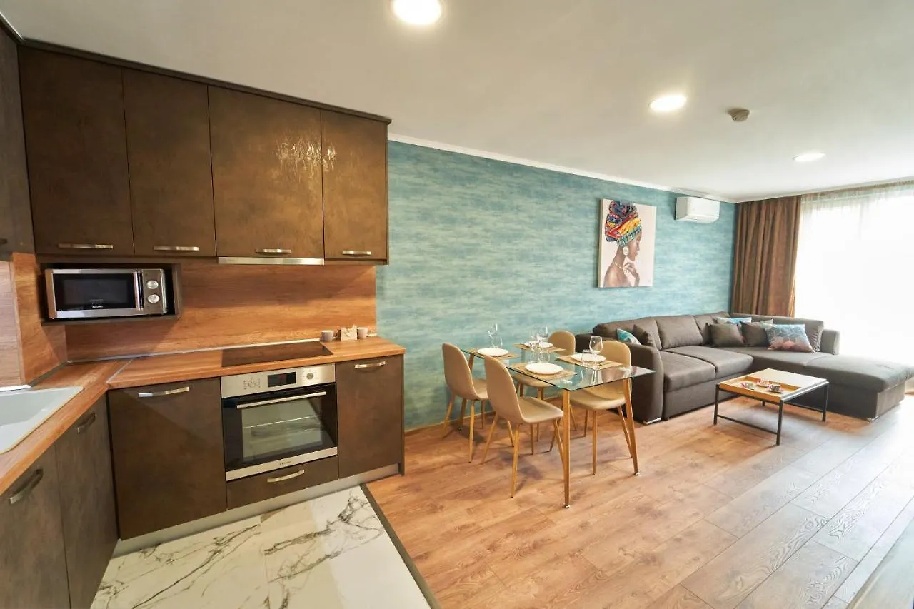 Инфинити Apartment Burgas