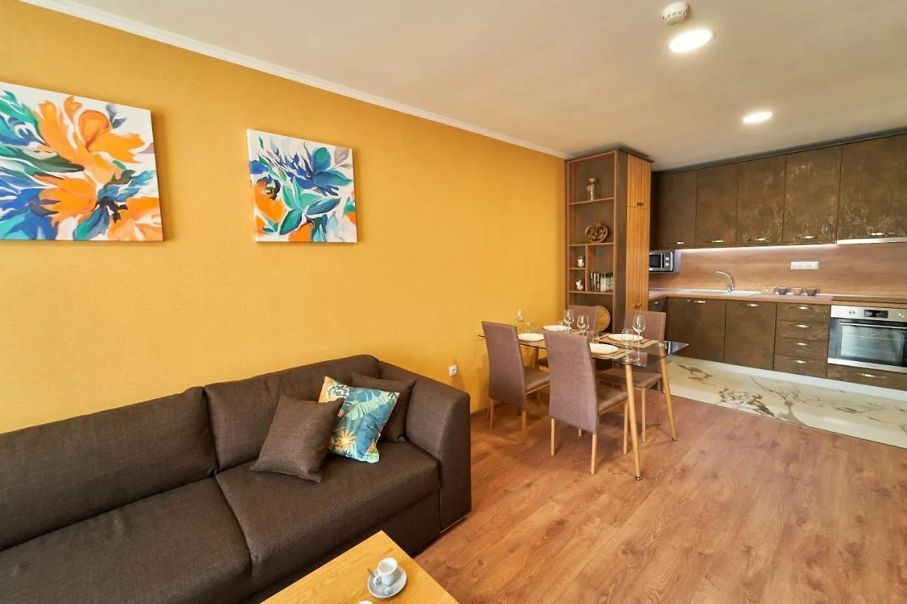 Инфинити Apartment