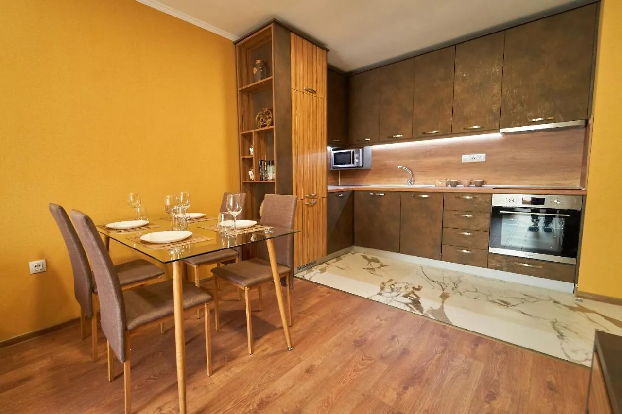 Инфинити Apartment Burgas