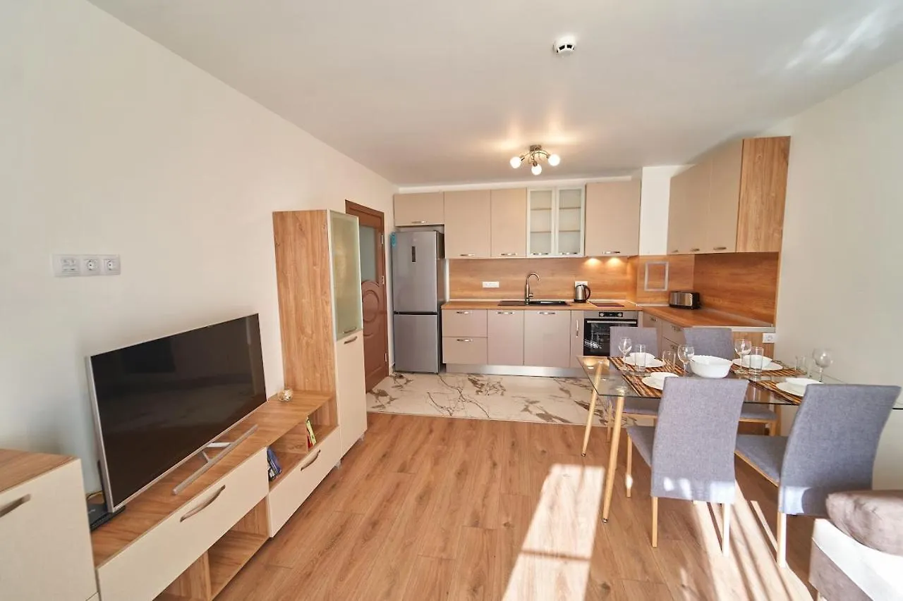 Инфинити Apartment