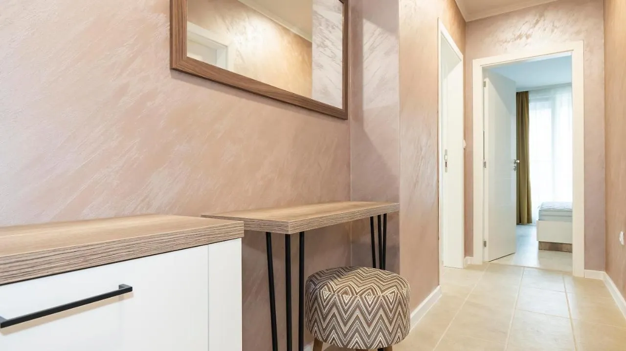 Apartment Инфинити